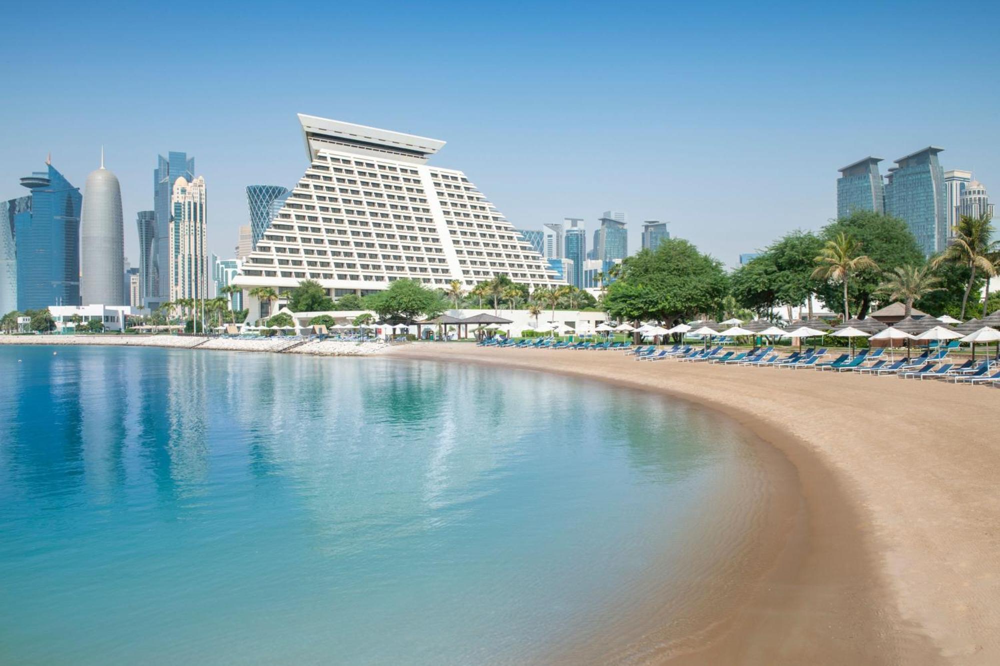 Sheraton Grand Doha Resort & Convention Hotel Esterno foto